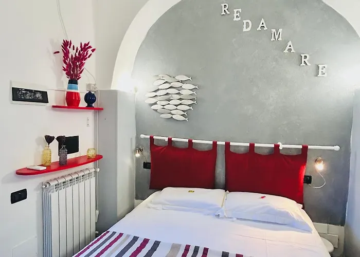 La Stanza Rossa Alle Cinque Terre *